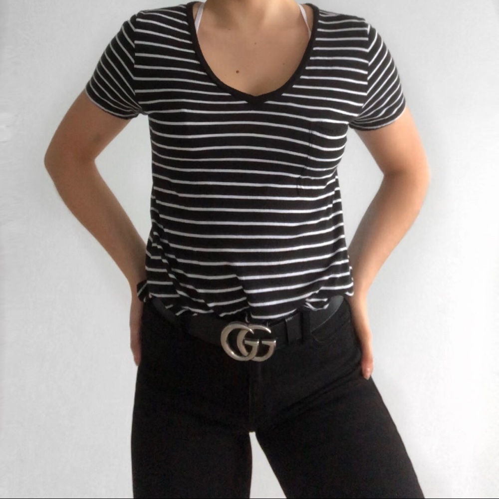 Abercrombie & Fitch Stripped T-Shirt✨